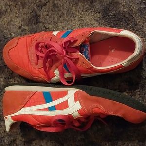Onitsuka Tiger Serrano Shoes